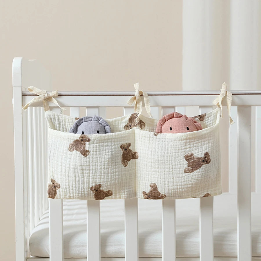 Organisateur de Lit Bébé en Coton – Rangement Suspendu