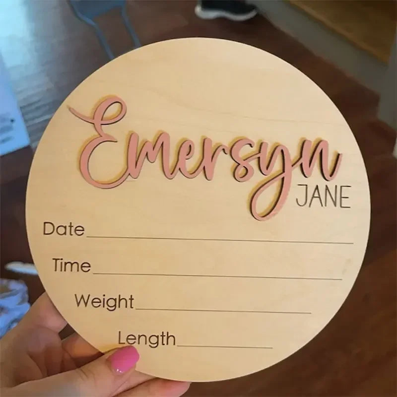 Plaque de naissance personnalisée en bois – Prénom de bébé