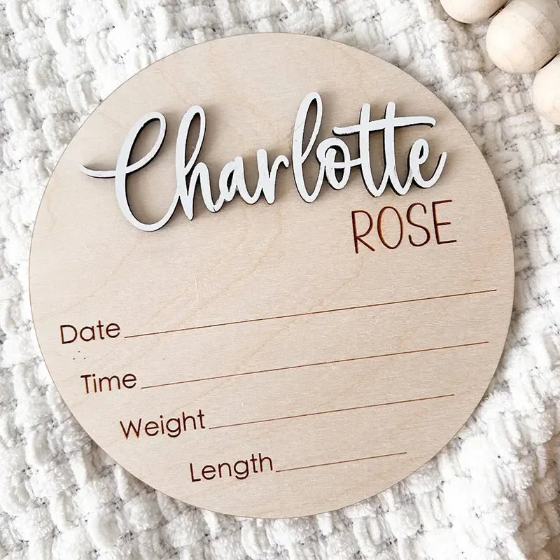 Plaque de naissance personnalisée en bois – Prénom de bébé