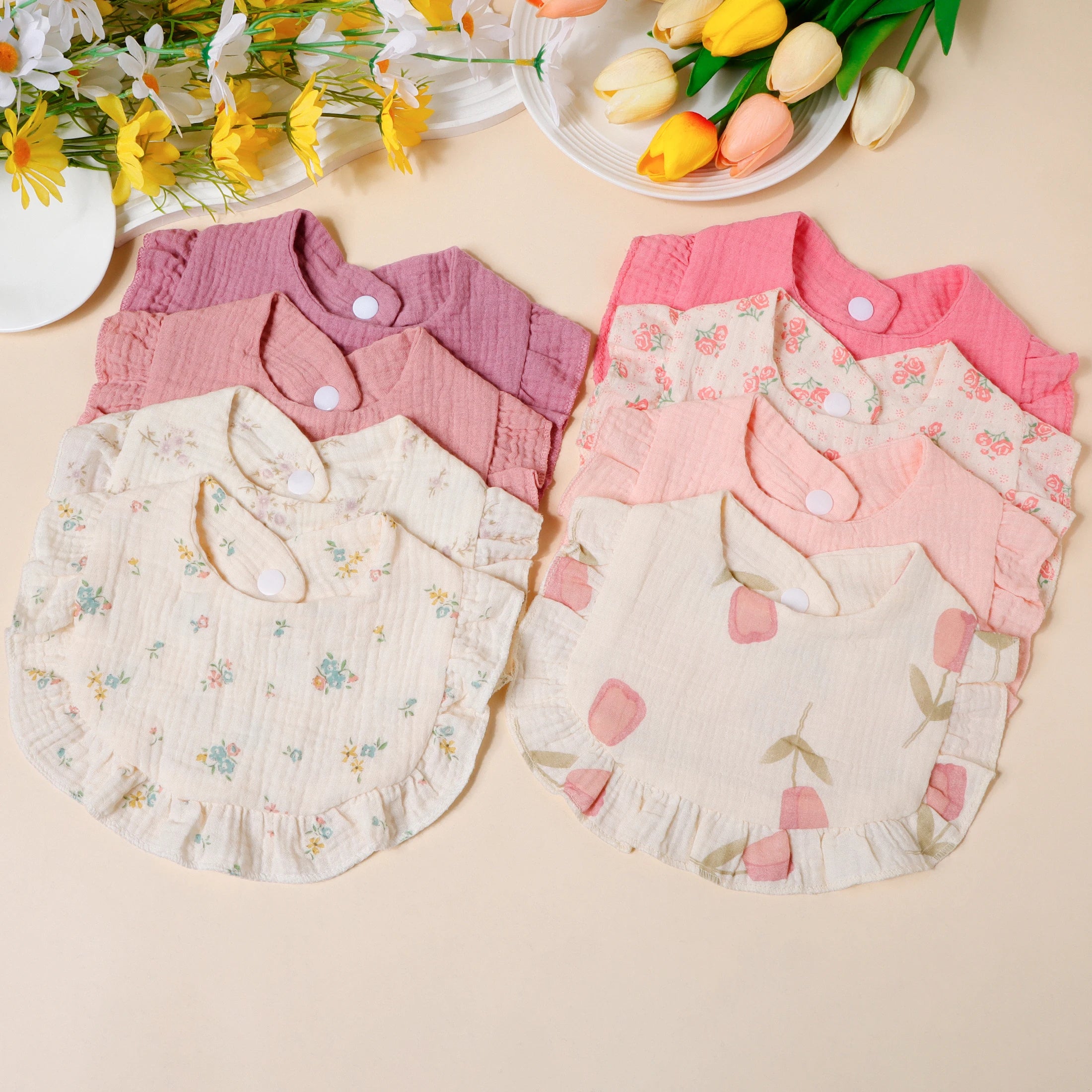 Lot de 4 bavoirs bandana en mousseline de coton | Doux, absorbants & réglables pour bébé